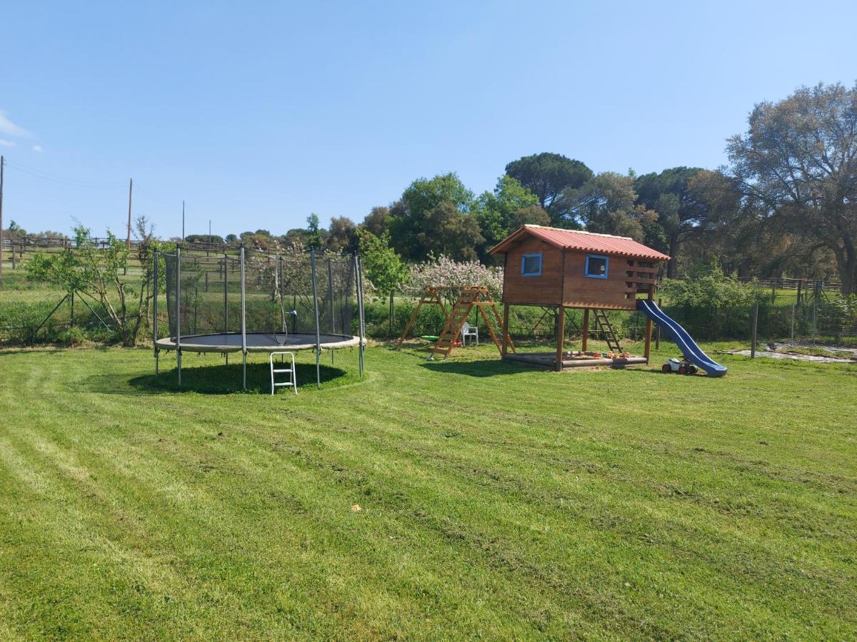 Can Cabanyes Llagostera Exterior photo